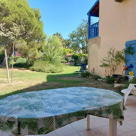Ensemble D'appartements - Malibu Village Ξενοδοχείο *