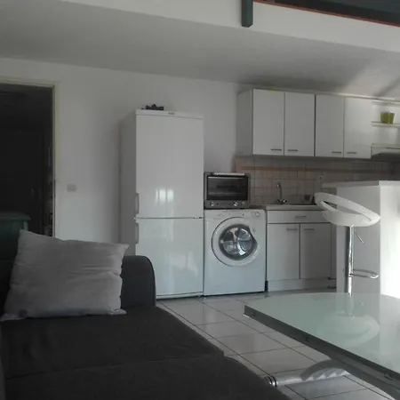 Ensemble D'appartements - Malibu Village * Canet-en-Roussillon
