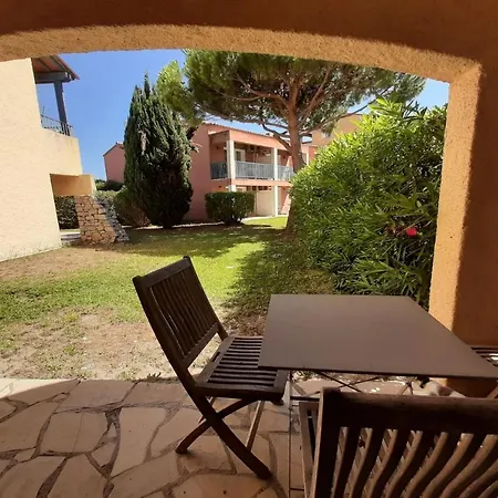 Ξενοδοχείο Ensemble D'appartements - Malibu Village Canet-en-Roussillon