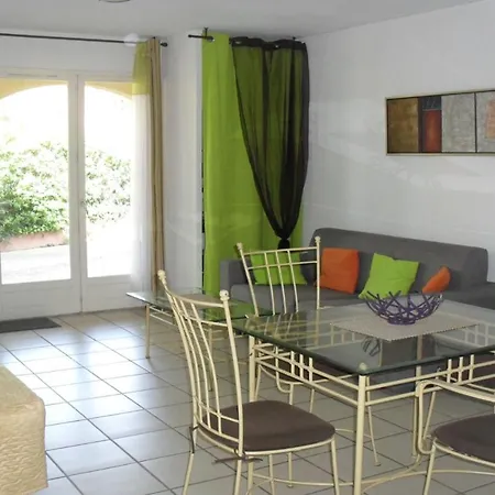 Ensemble D'appartements - Malibu Village * Canet-en-Roussillon